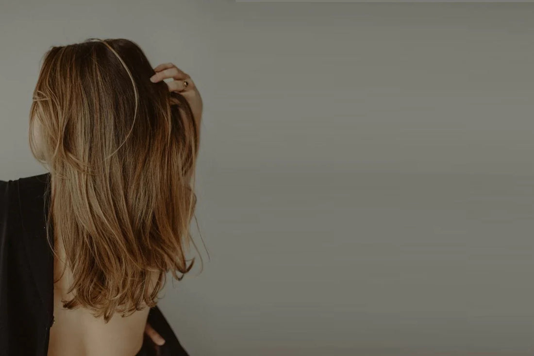 Learn how to fight off dandruff