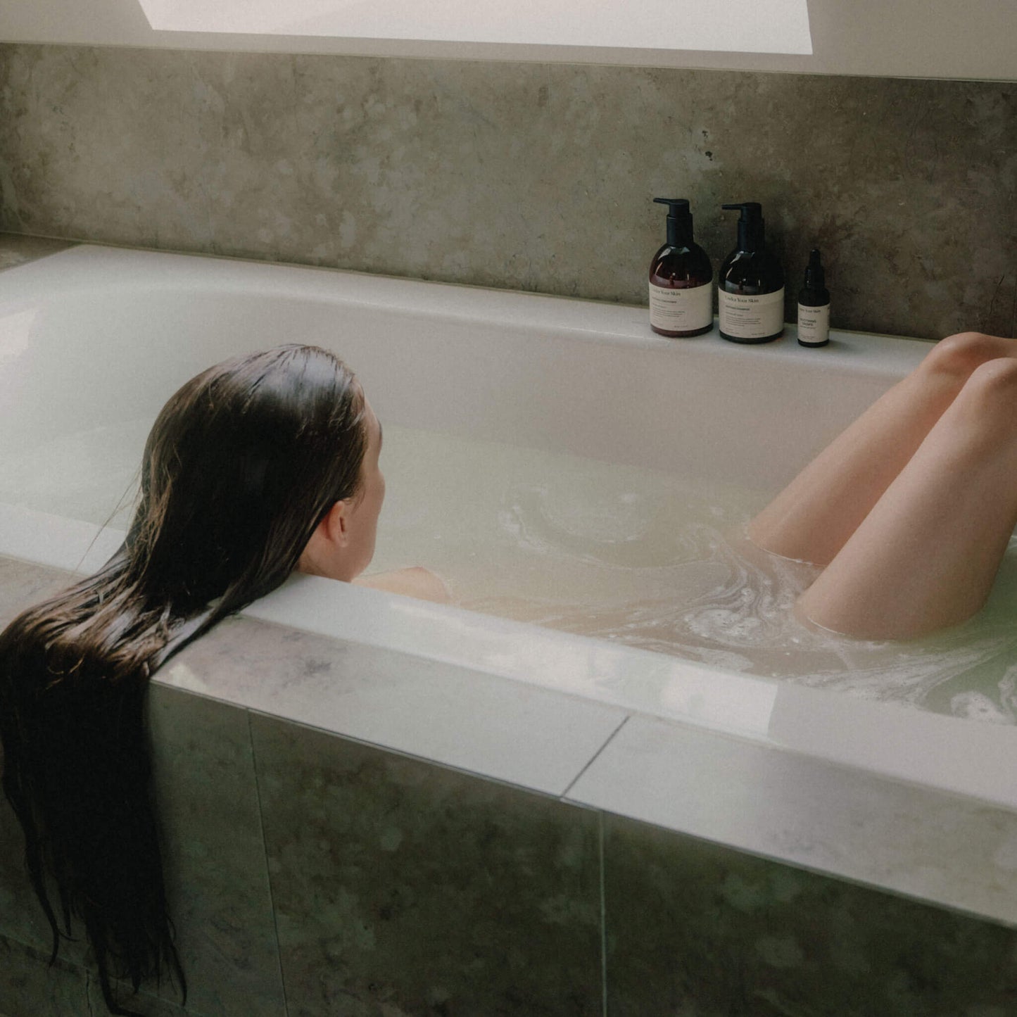 Soothing Scalp Treatment Shampoo