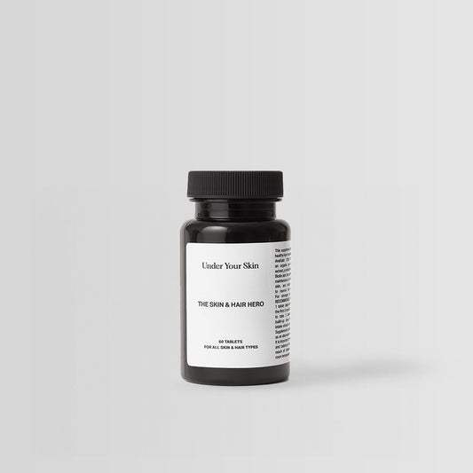 Skin and Hero kosttillskott på vit bakgrund.